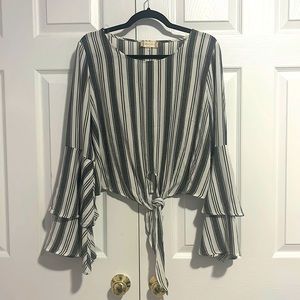 Altar’d State Cropped Blouse